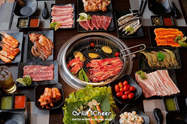 Grill & Cheer là một chuỗi các chi nhánh buffet lẩu nướng theo phong cách Nhật Bản và Hàn Quốc