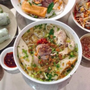 Bánh canh Long Hương Bà Rịa