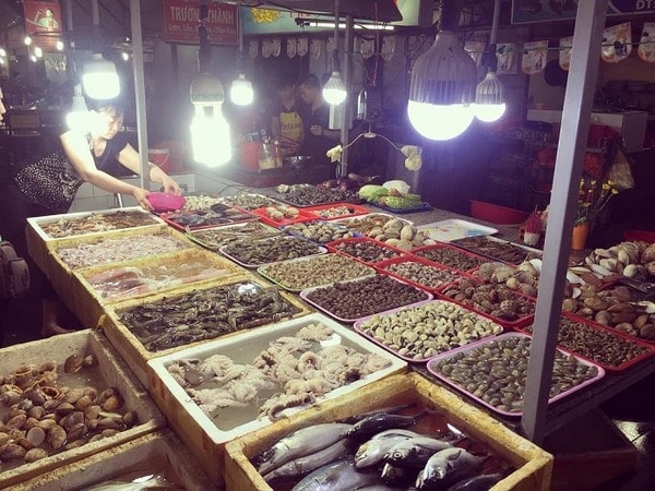 Chợ đêm Vũng Tàu nơi tập trung đa dạng các món ăn hấp dẫn