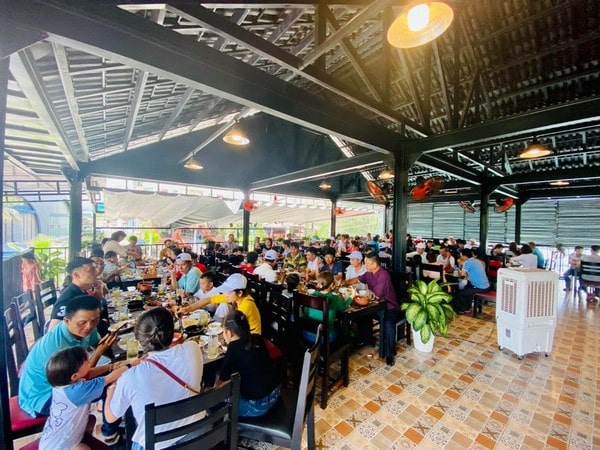 Nhà hàng cơm niêu Đại Việt địa điểm lý tưởng cho cả du khách trong và ngoài nước