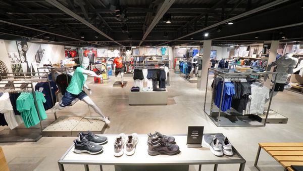 Adidas Vũng Tàu không ngừng cập nhật bộ sưu tập của mình với những mẫu giày mới nhất từ thương hiệu