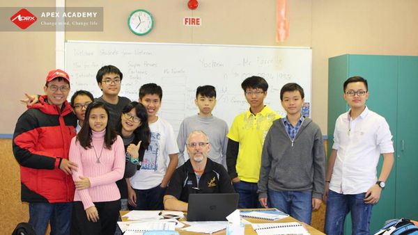 Apex là một trường Anh ngữ uy tín tại Vũng Tàu, với đội ngũ giáo viên giảng dạy theo chuẩn quốc tế.